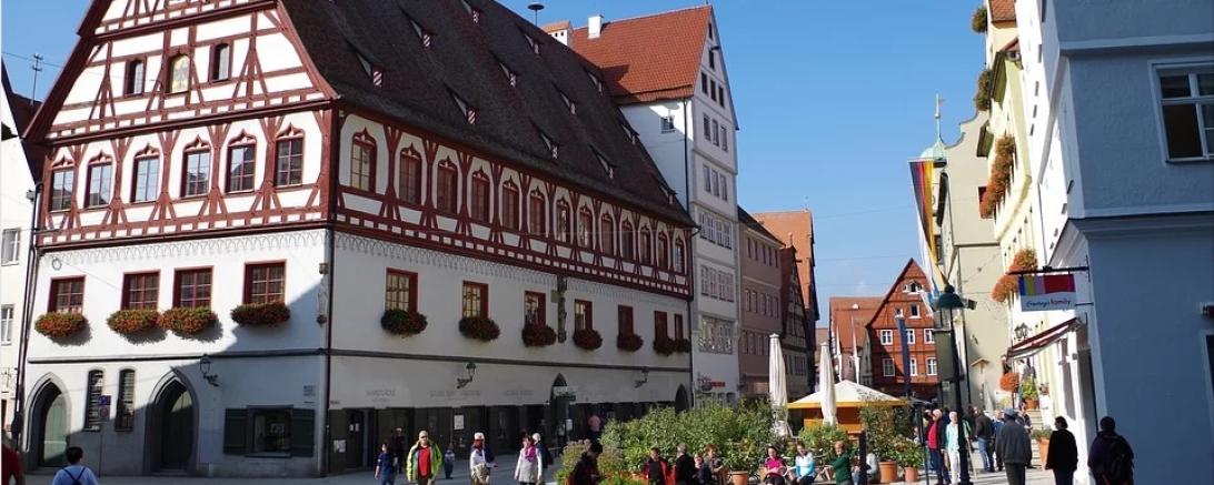Das Bild zeigt die Nördlinger Altstadt.
