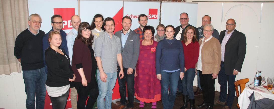Die Kandidatinnen und Kandidaten der SPD-Liste Oettingen