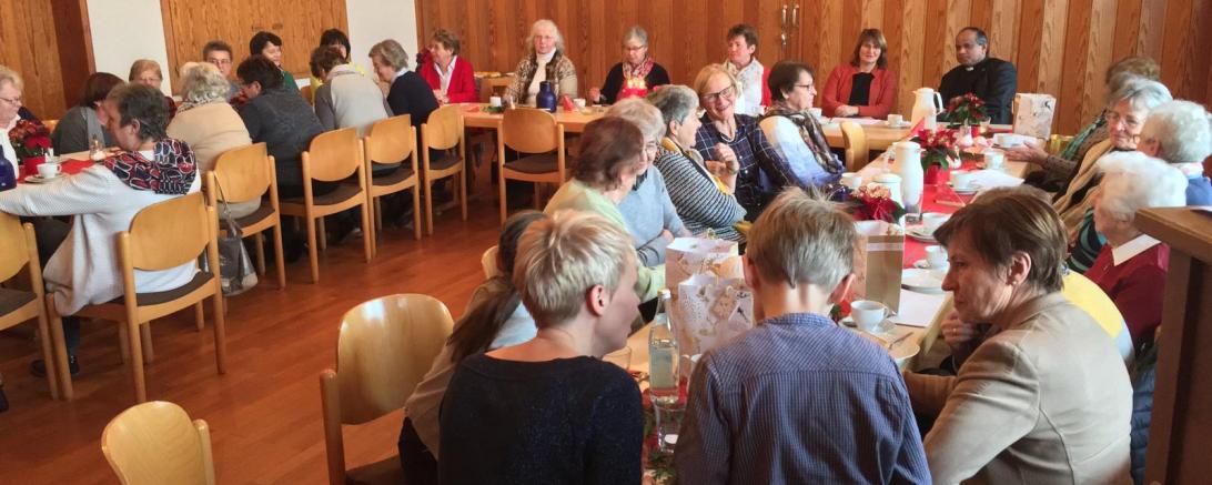 Adventsfeier beim Frauenbund Ortsverband Oettingen.