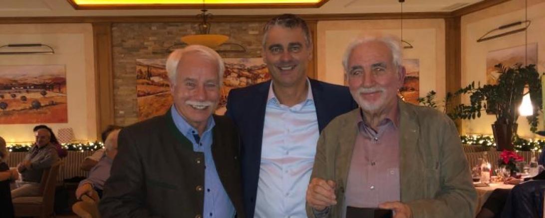 Auf dem Bild zu sehen (von links): Felix Späth, Präsident Richard Hörmann, Anton Kunz. 