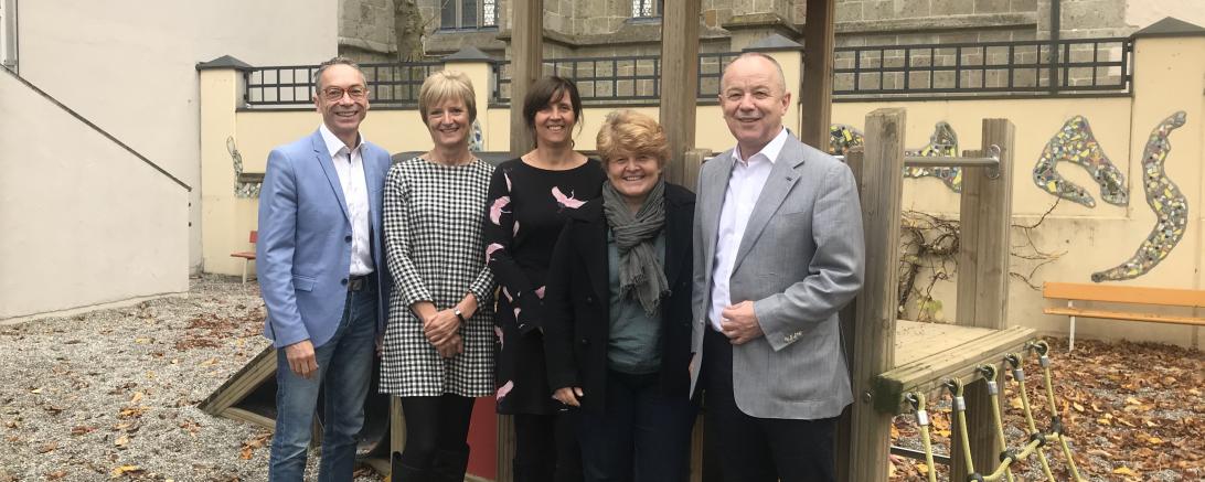 Das Bild zeigt den Besuch der KJF Nördlingen.