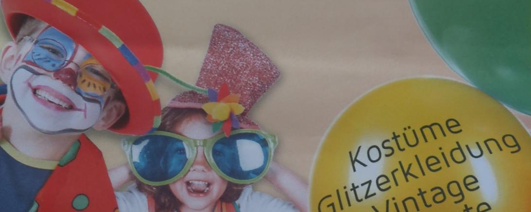 Das Bild zeigt ein Plakat zum großen Secondhand Faschingsmarkt der Kolpingsfamilie Nördlingen.