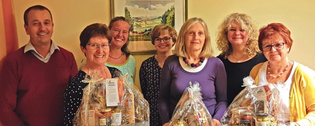 Geehrte Mitarbeiterinnen