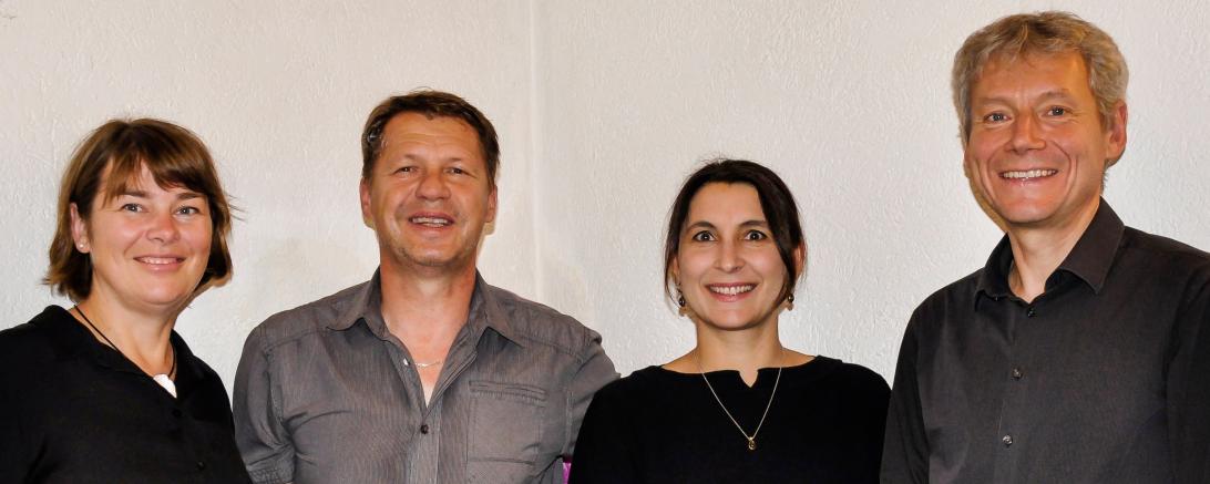 Maria Wagner (zweite von rechts) möchte in Oberndorf Bürgermeisterin werden. 