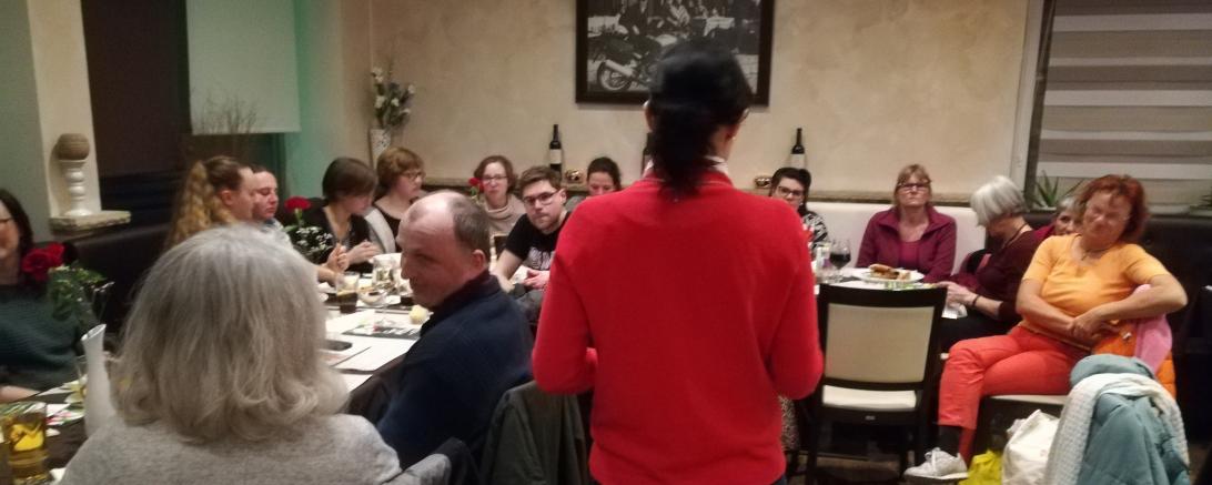 Am Mittwoch, den 19. Februar war es endlich wieder soweit – knapp 30 Interessierte und Plastikvermeider trafen sich (dieses mal im La Casa della PIzza in Nordheim) zum 6. Plastikfrei Stammtisch in Donauwörth.