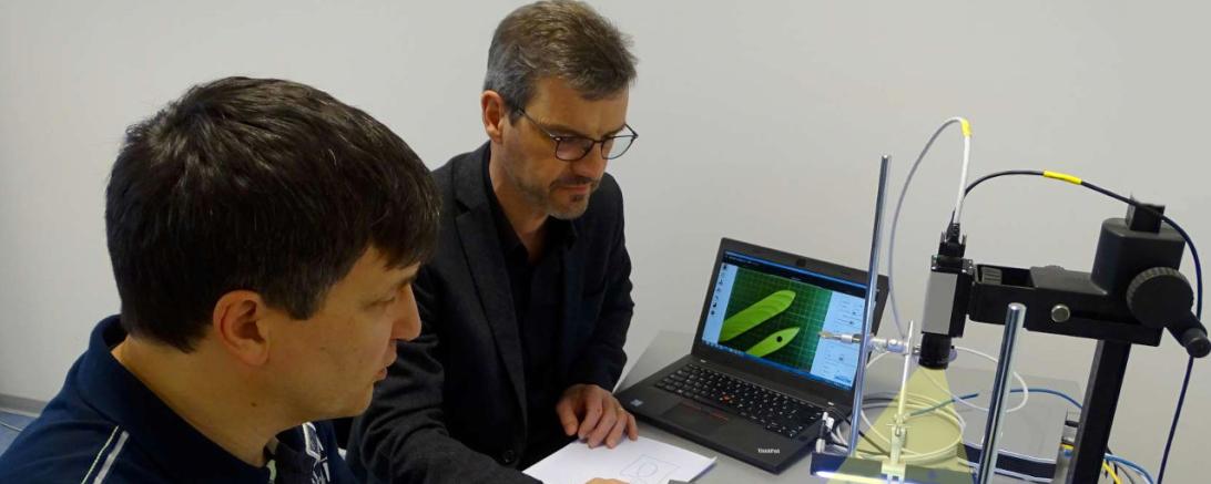 Joachim Weiß, Josef Wolf, mit KI Kamera