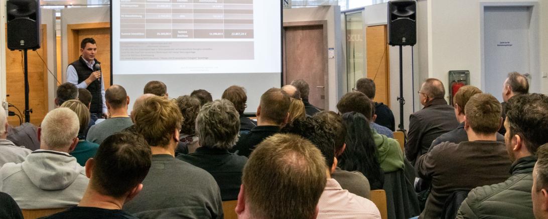 Zahlreiche Handwerkspartner aus der Region nahmen an der Veranstaltung teil, um sich über die Neuerung zu informieren.