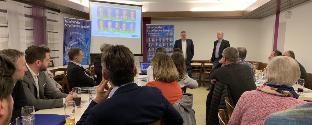 Auch in Kleinerdlingen präsentierte die CSU Nördlingen ihre Mannschaft. 