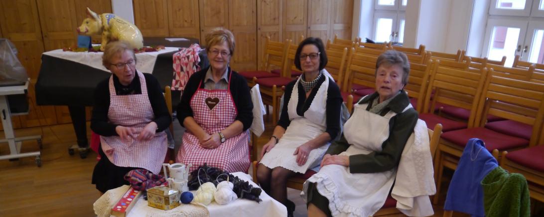 Der Vorstand des Deutsch Evangelischen Frauenbundes.