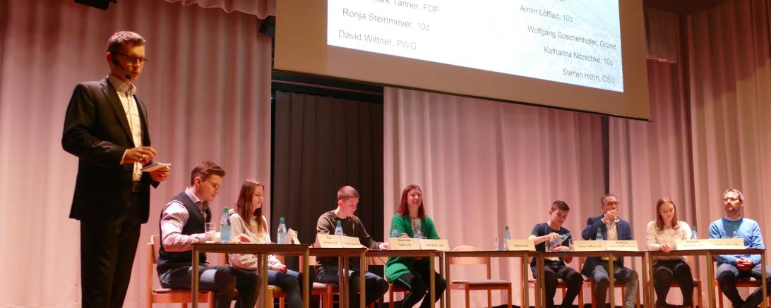 Nördlinger OB-Kandidaten bei der Podiumsdiskussion an der Realschule Maria Stern