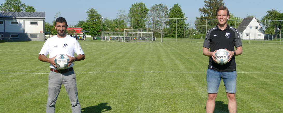 Ilhan Sönmez (links) bleibt Trainer beim TSV Bäumenheim. 
