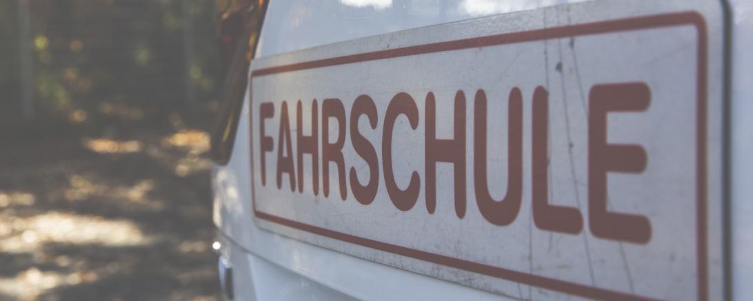 Symbolbild: Fahrschule 