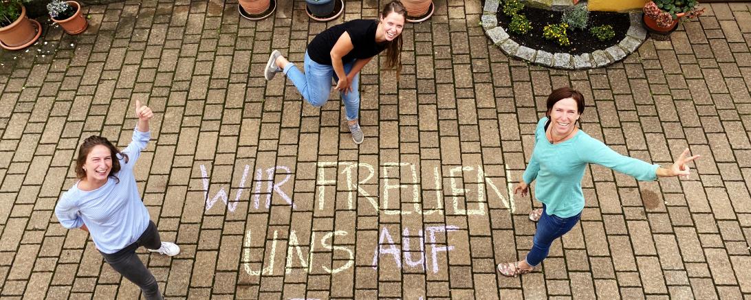 Auf dem Bild zu sehen: Maren Kriegler, Nina Thorwart und Jana Niederlöhner. 