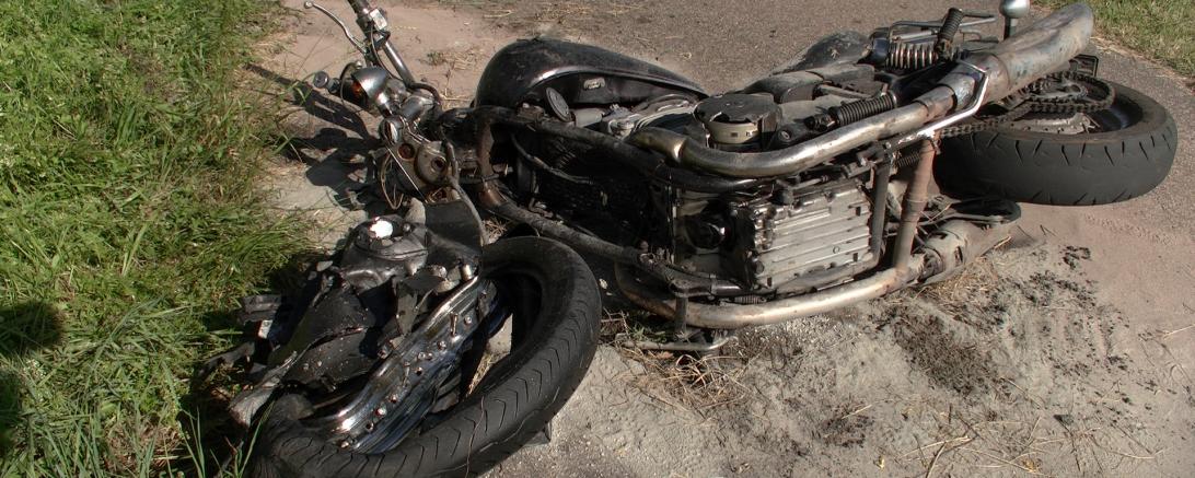 Das Bild zeigt das Unfallfahrzeug. 