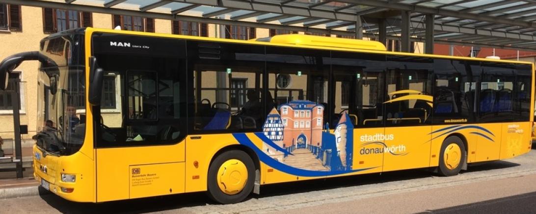 Kostenlos parken und kostenlos per Bus in Innenstadt: Diesen Service können Bürger und Besucher ab Montag (10.8.20) erstmals in Donauwörth nutzen