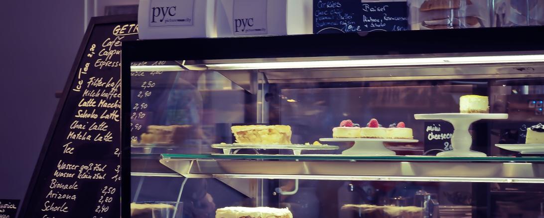 Symbolbild: Kuchentheke 