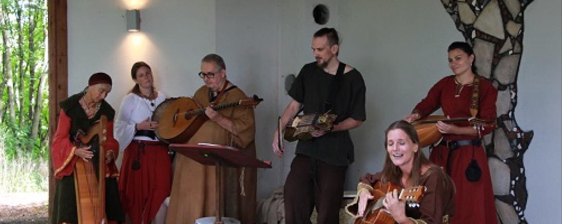 Kräuterhäusl Blossenau - Klangwiese-Picknick