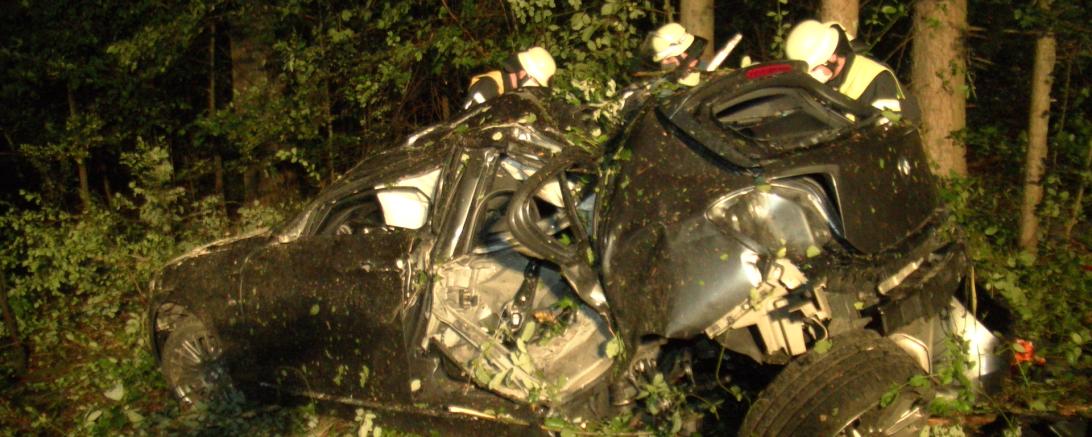 In der vergangenen Nacht verursachte ein 17-Jähriger einen Verkehrsunfall in Donauwörth. 