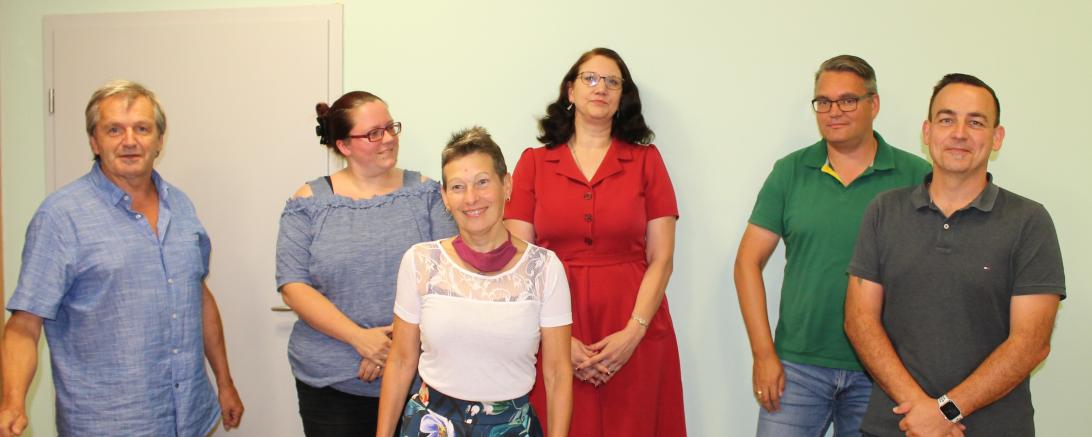 Das Gruppenbild zeigt die neue Vorstandschaft des SPD Ortsverbands Asbach-Bäumenheim. 