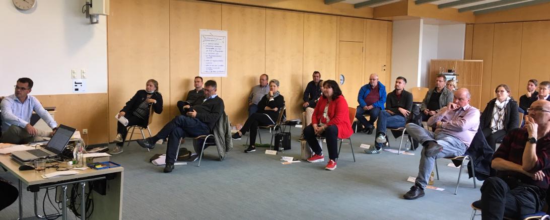 Das Bild zeigt den Donauwörther Stadtrat bei der Klausurtagung.