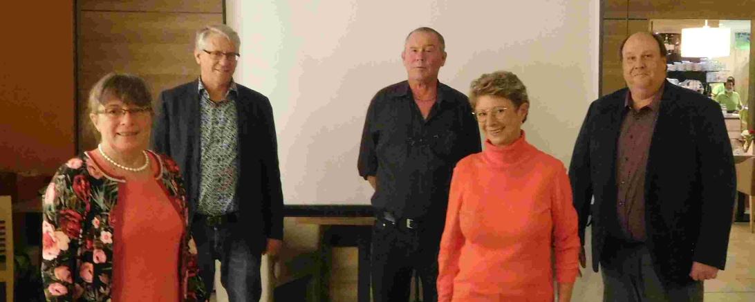 Das Bild zeigt den wiedergewählten geschäftsführenden Vorstand der SPD Nördlingen v.l. nach rechts: Maria Höpfner, Jürgen Greiner, Horst Donauer, Luise Müller u. Thomas Stowasser