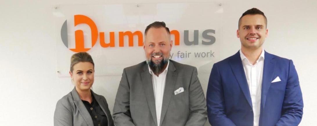 Das Bild zeigt die neue Prokuristen sowie den ernannten COO