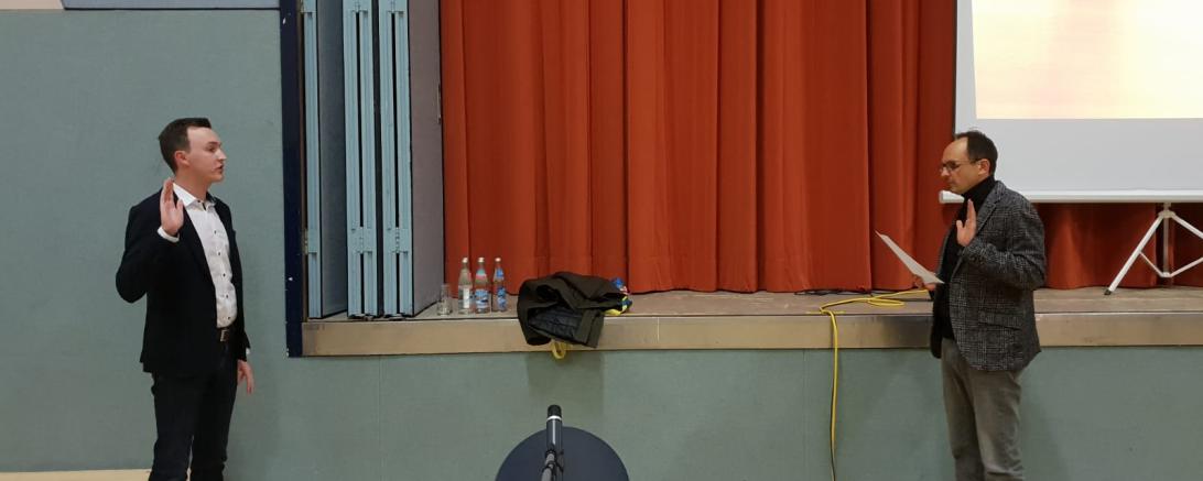 Nicolas Bumba wurde als Nachrücker im Wemdinger Stadtrat vereidigt.