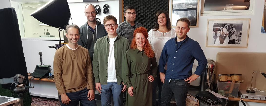 Auf dem Bild zu sehen (von links): Nico Jilka, Eckhard Greiner, Florian Hager, Josef Taglieber, Kerstin Hezner, Andrea Beranek, Jochen Österlein.