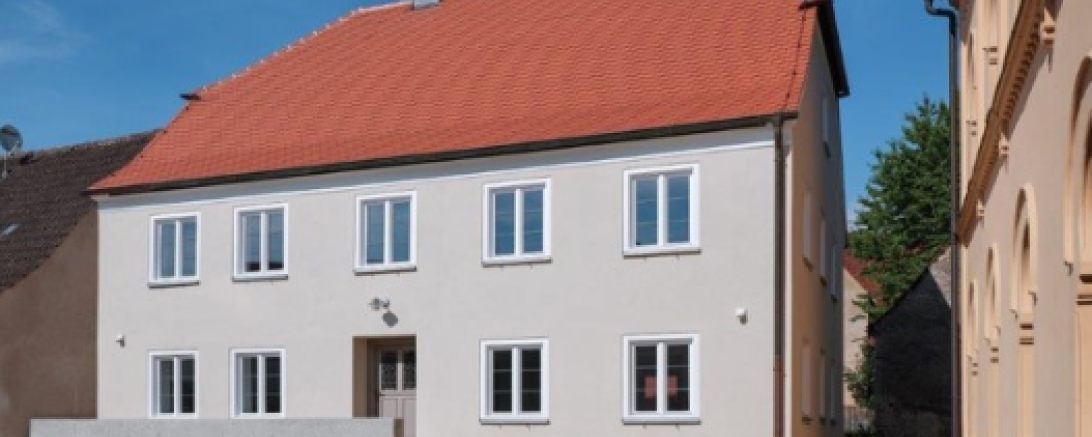 Das Bild zeigt die jüdische Schule in Hainsfarth.