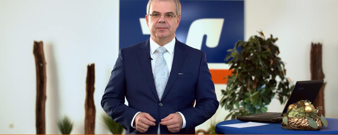 Das Bild zeigt Michael Kruck, Vorstandssprecher der Raiffeisen-Volksbank Donauwörth.