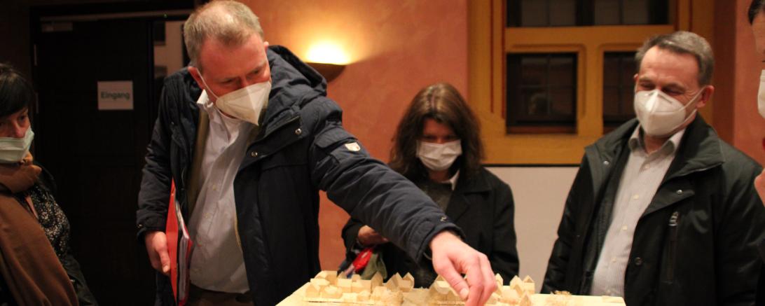 Gebert-Löfflad, Sigel, Eireiner und Puffer bei Modell des Eger-Viertels