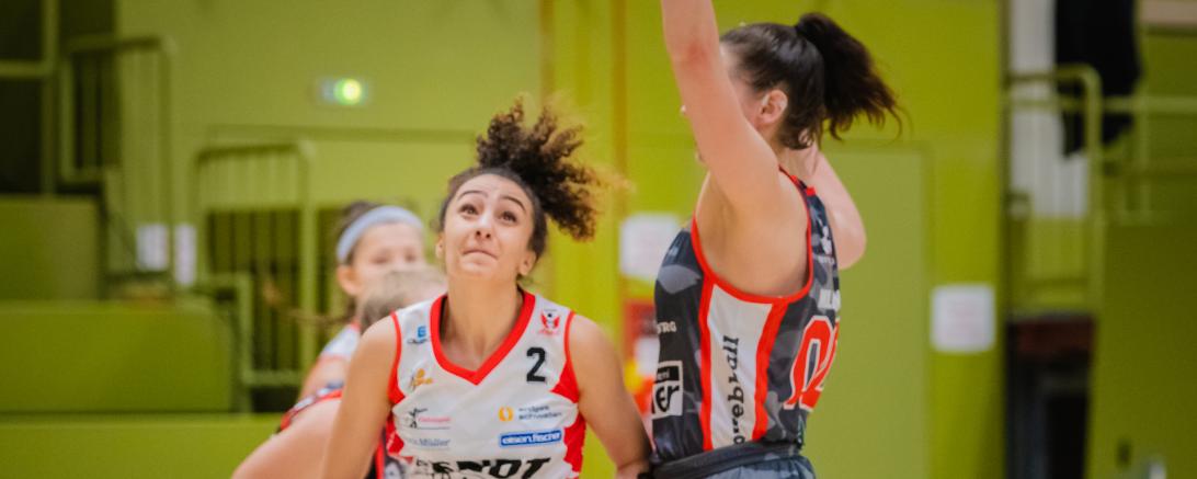 Das Bild zeigt die U20-Nationalspielerin Selma Yesilova.