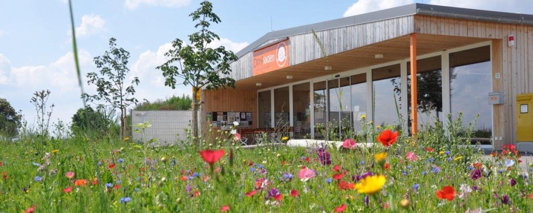 Das Bild zeigt den Dorfladen Oberndorf.