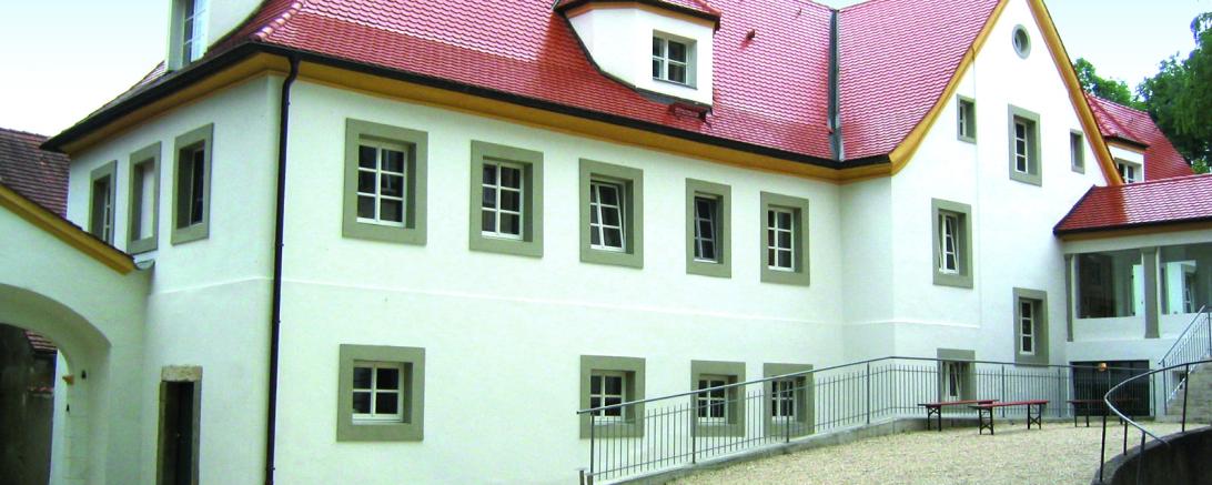 Außenansicht des Jugendtagungshauses Reimlingen.