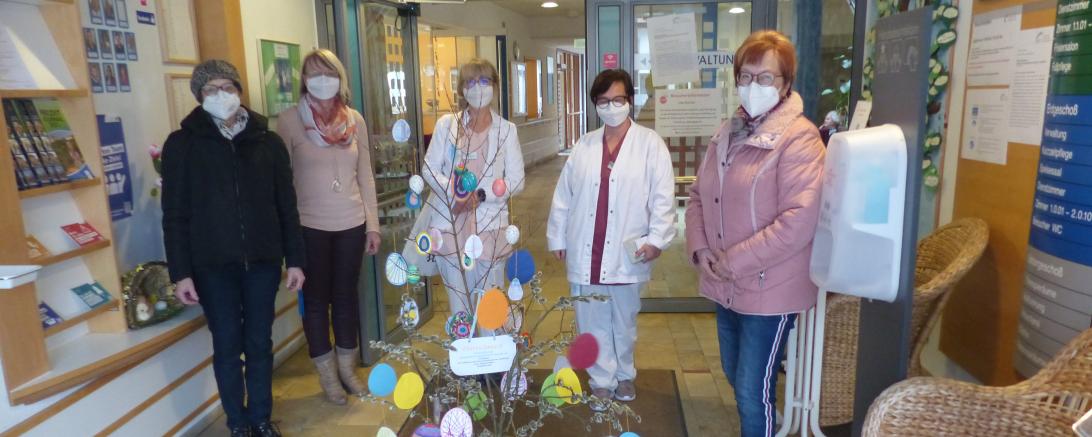 Das Bild zeigt von links Frau Hartl, Frau Dollmann, Frau Mroszek, Frau Beil, Frau Strauß