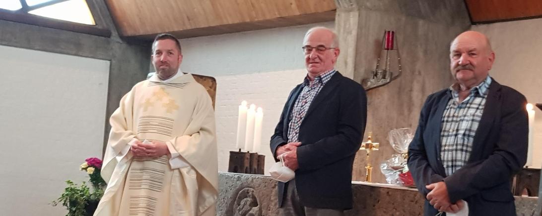 Das Bild zeigt die Verabschiedung von Helmut Schmidt 