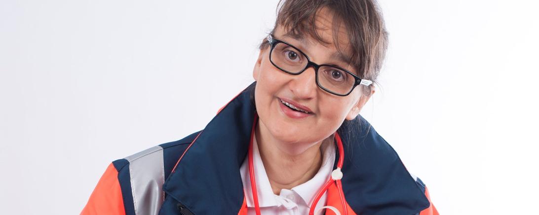 Das Bild zeigt die Ärztin sowie Autorin Sybille Mottl-Link