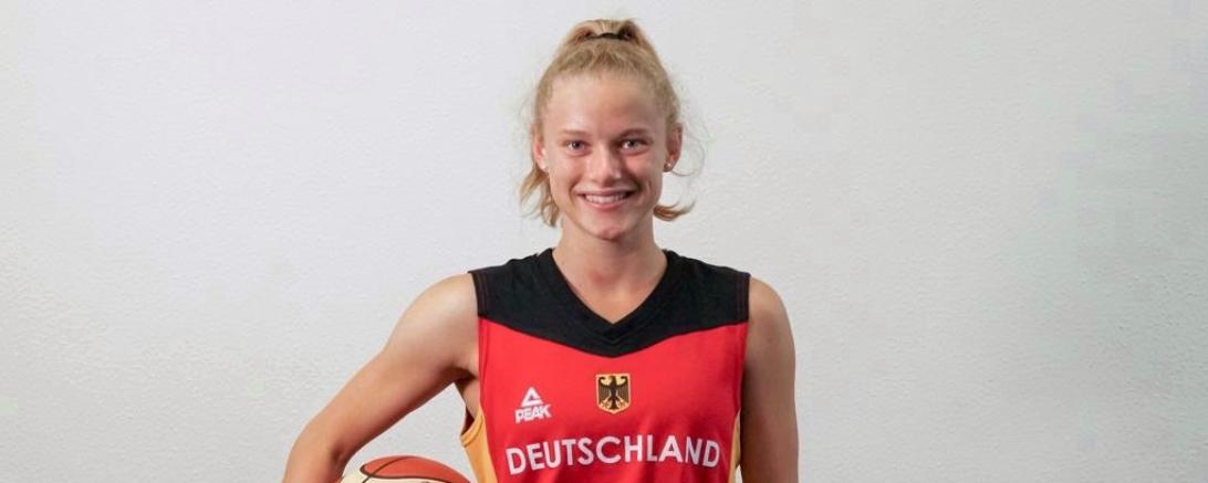 Das Bild zeigt Bianca Helmig 