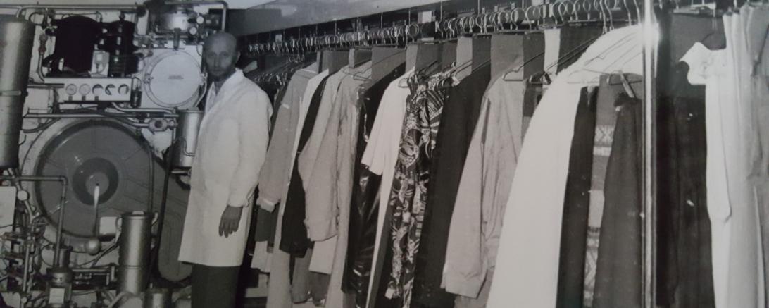 Färbermeister Norbert Paris im ehemaligen Stammbetrieb in Nördlingen. 