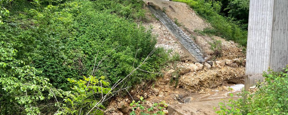 Brücke über den Besenbach