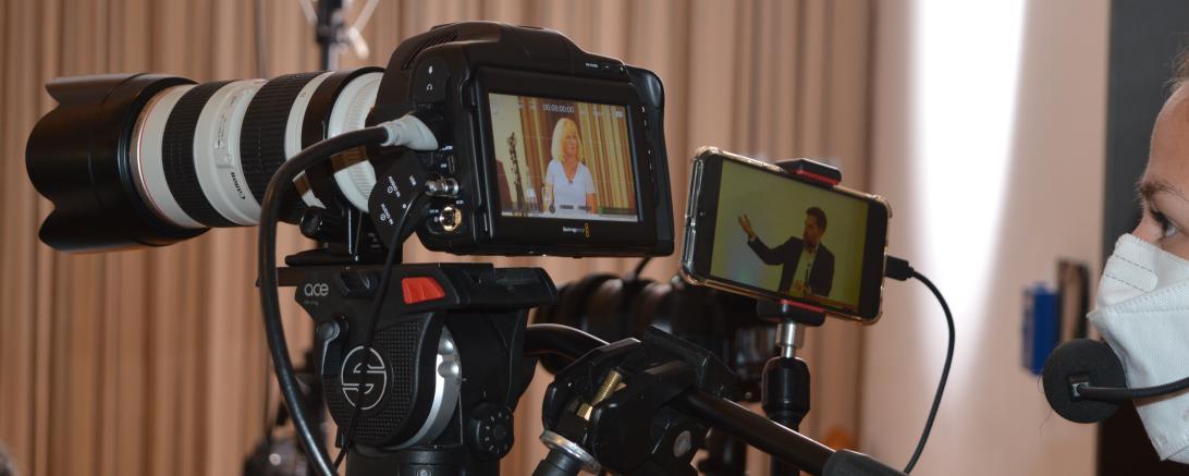 Die Firma Huckleberryking war für den Livestream während der Podiumsdiskussion verantwortlich. 