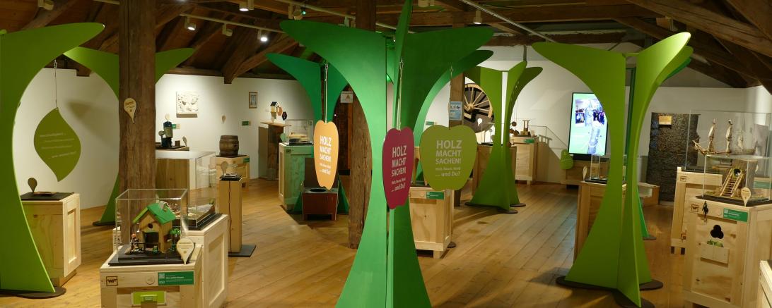 Blick in einen Teil der Ausstellung. 