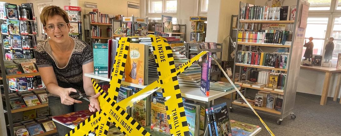 Projektleiterin und Mitarbeiterin der Stadtbibliothek, Frau Martina Dietrich.