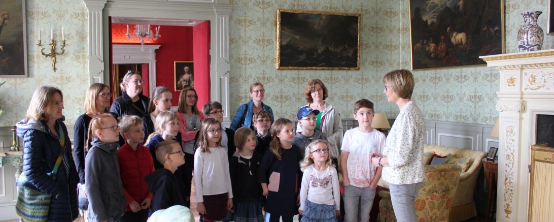 Kinder- und Märchenführungen - Champagner für Erwachsene - für alle ist etwas dabei.