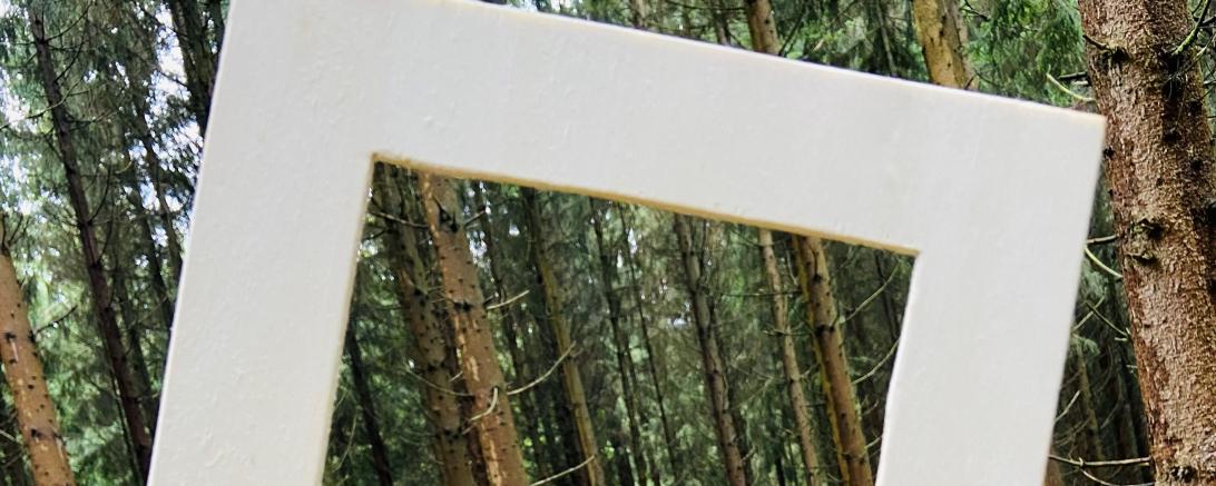 Auf dem Bild zu sehen der kleine Bilderrahmen.