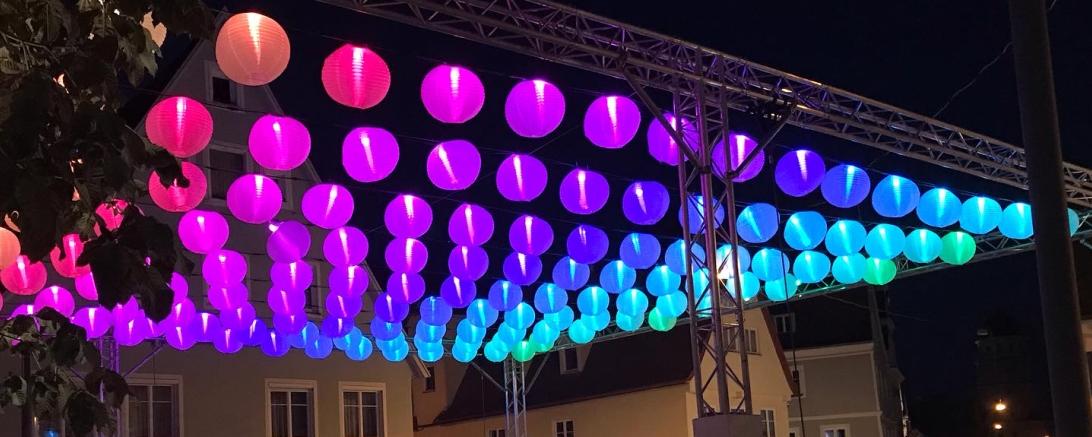 Die Lichtillumination wird kommende Woche in der Löpsinger Straße abgebaut.