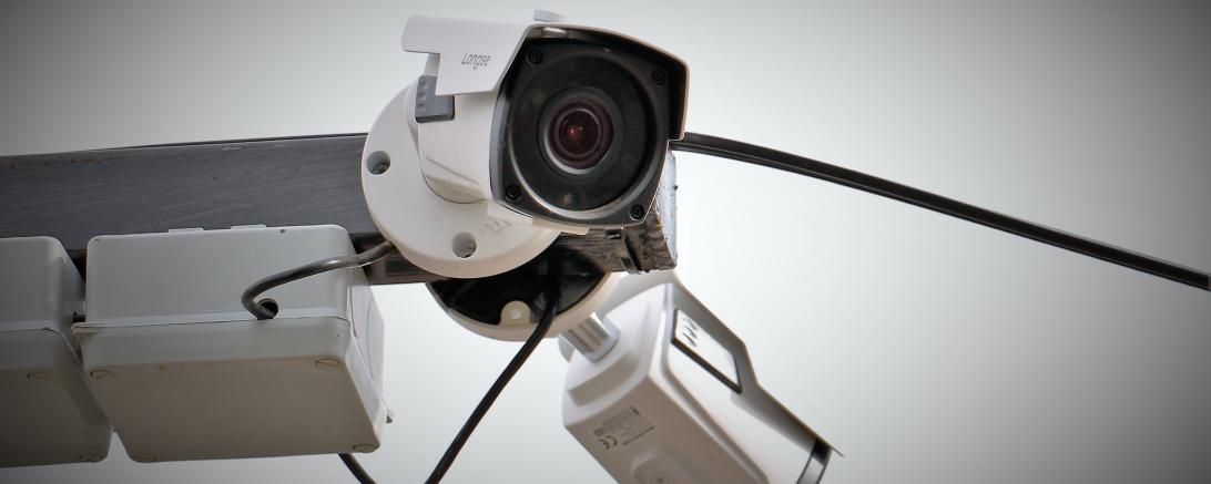 Fest installierte Überwachungskameras