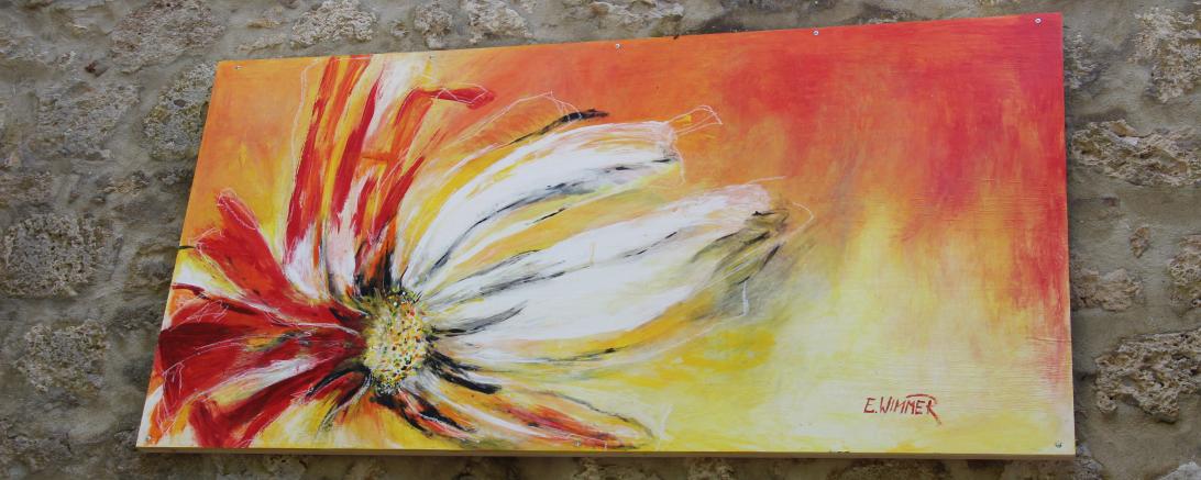 Kunstwerk von Elise Wimmer an der Zwingermauer in den Frickhinger Anlagen