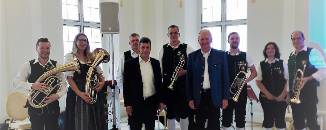 Auf dem Bild zu sehen der festliche Rahmen des Lions-Clubs.