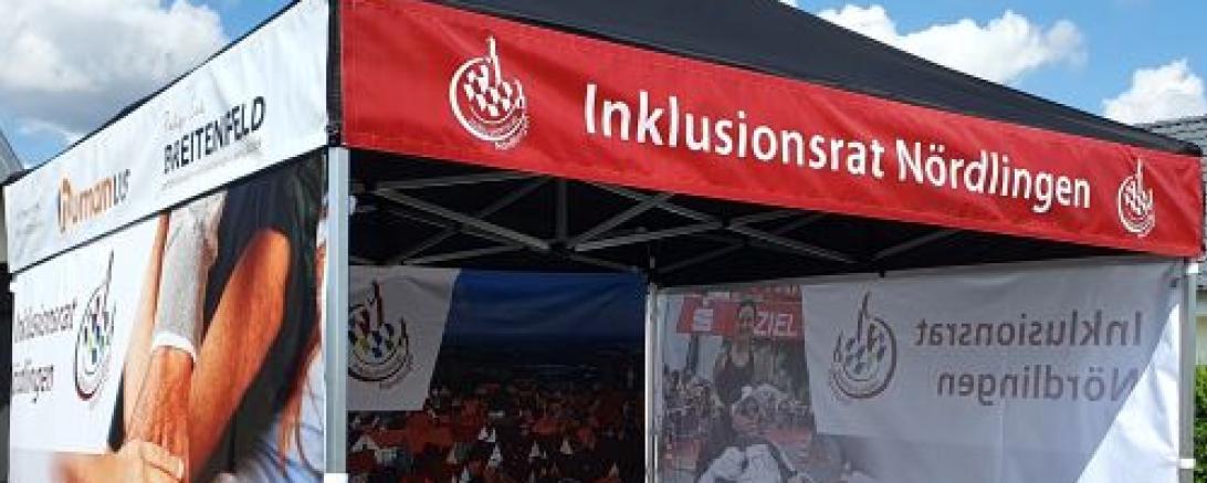 Auf dem Bild sieht man den Stand des Inklusionsrates Nördlingen.